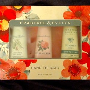 Crabtree and Evelyn hand therapy Lotion set